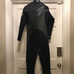 Billabong Wetsuit LARGE